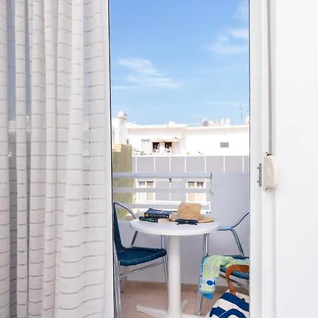 Amarantios Apartment *